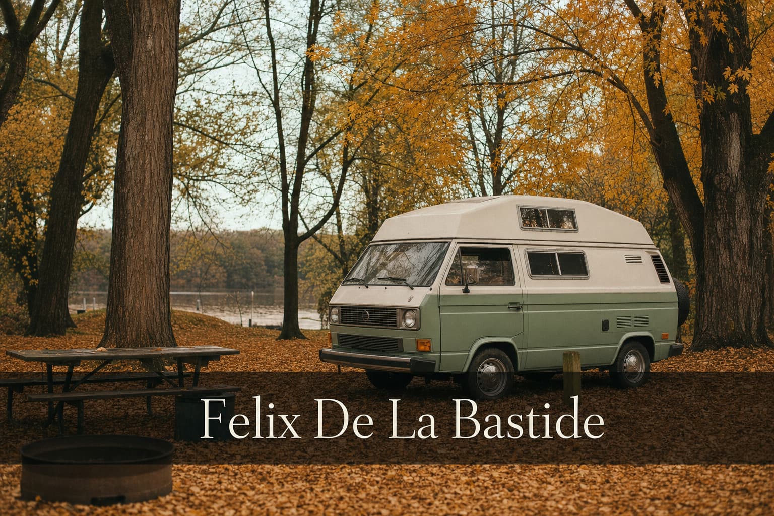 Camping calme sous les arbres d